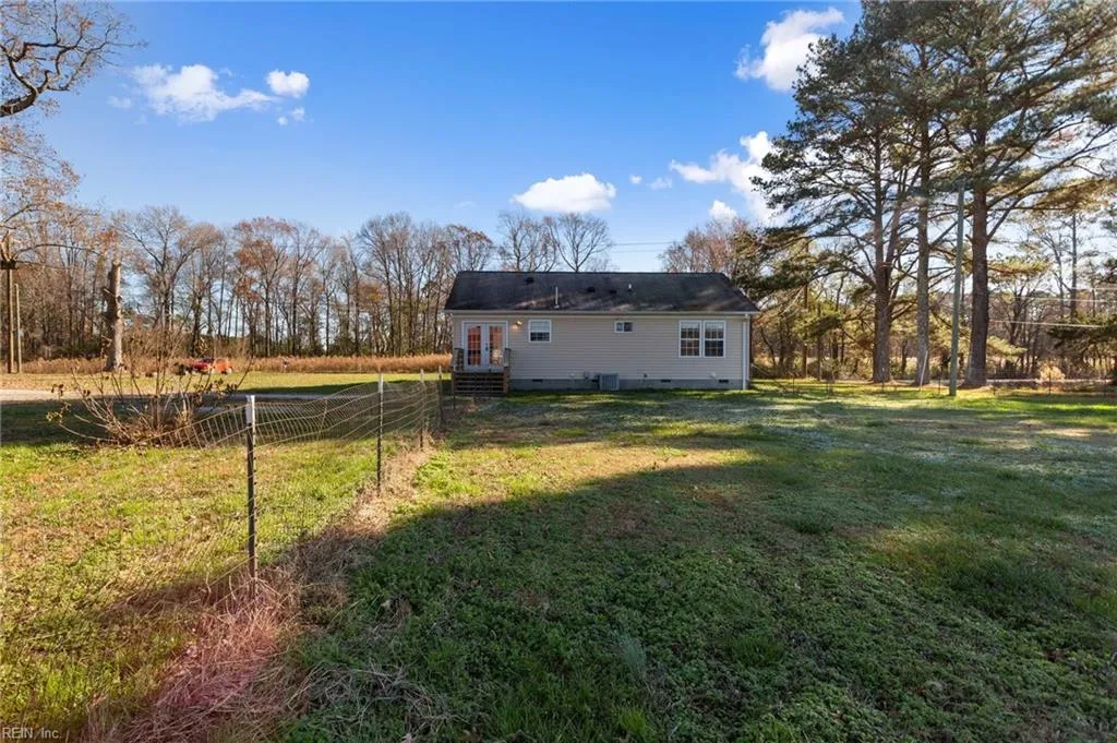 Suffolk, Virginia 23434, United States, 3 Bedrooms Bedrooms, ,2 BathroomsBathrooms,Residential,Pending,28189