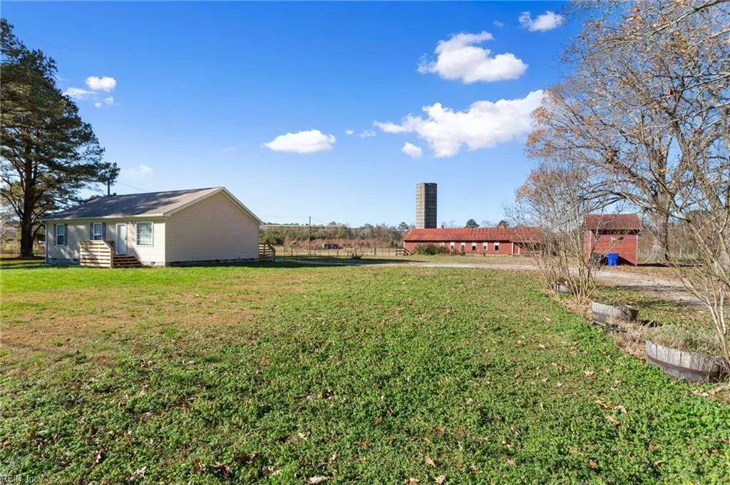 Suffolk, Virginia 23434, United States, 3 Bedrooms Bedrooms, ,2 BathroomsBathrooms,Residential,Pending,28189