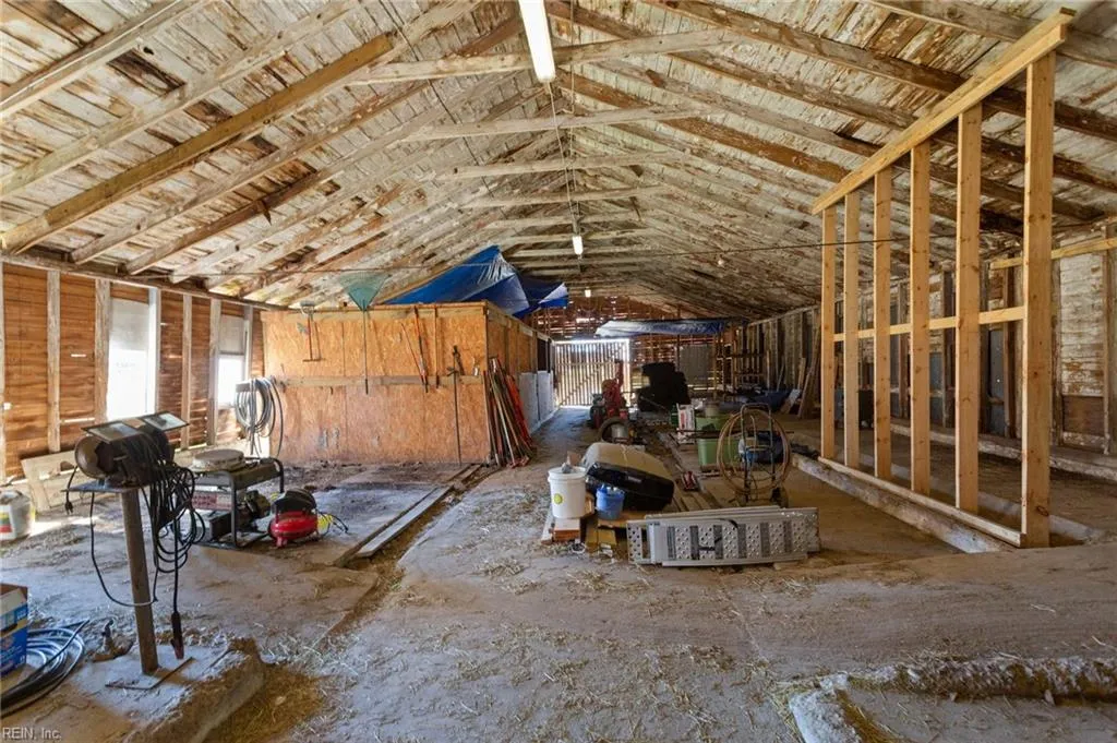 Suffolk, Virginia 23434, United States, 3 Bedrooms Bedrooms, ,2 BathroomsBathrooms,Residential,Pending,28189