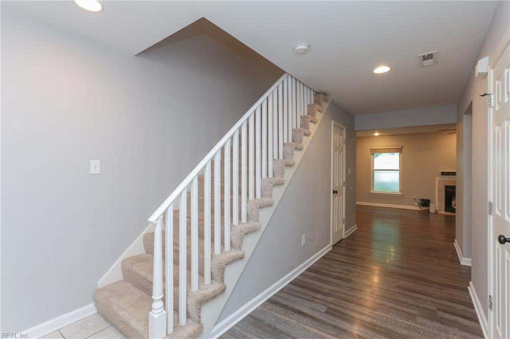 Photo of 718 14th Street #B, Virginia Beach, VA 23451 (MLS # 10646289)