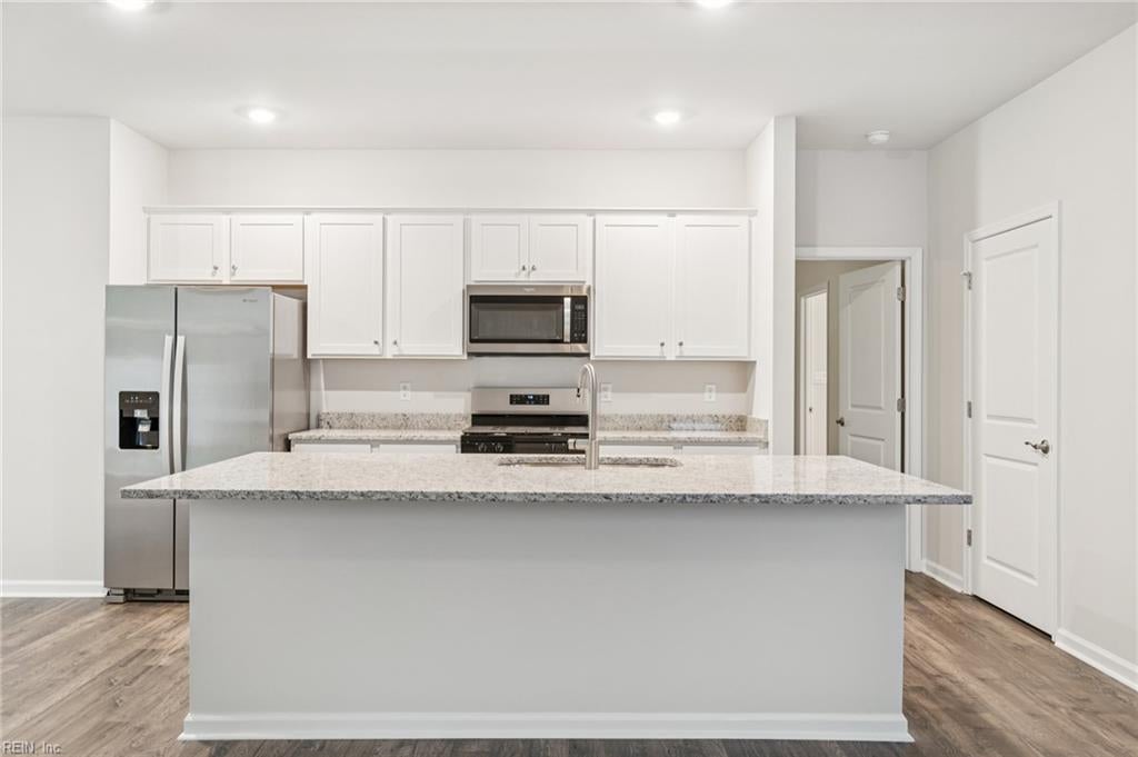 Photo of 706 Sea Biscuit Boulevard, Yorktown, VA 23690 (MLS # 10654749)