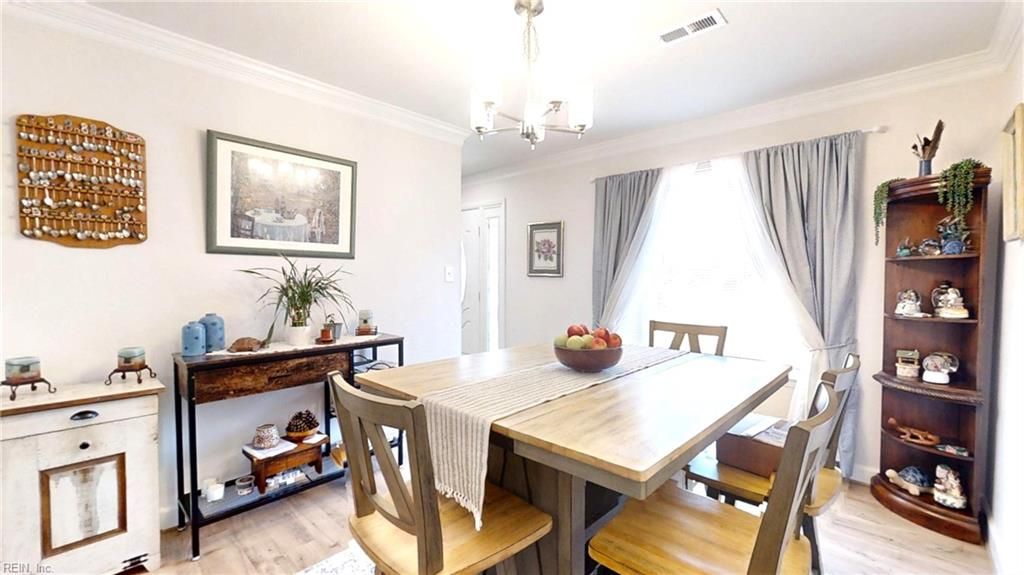 Photo of 6 El Paso Court, Hampton, VA 23663 (MLS # 10625836)