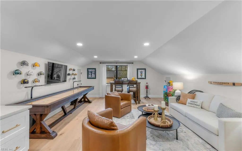 Virginia Beach, Virginia 23455, United States, 4 Bedrooms Bedrooms, ,3 BathroomsBathrooms,Residential,Active,220169