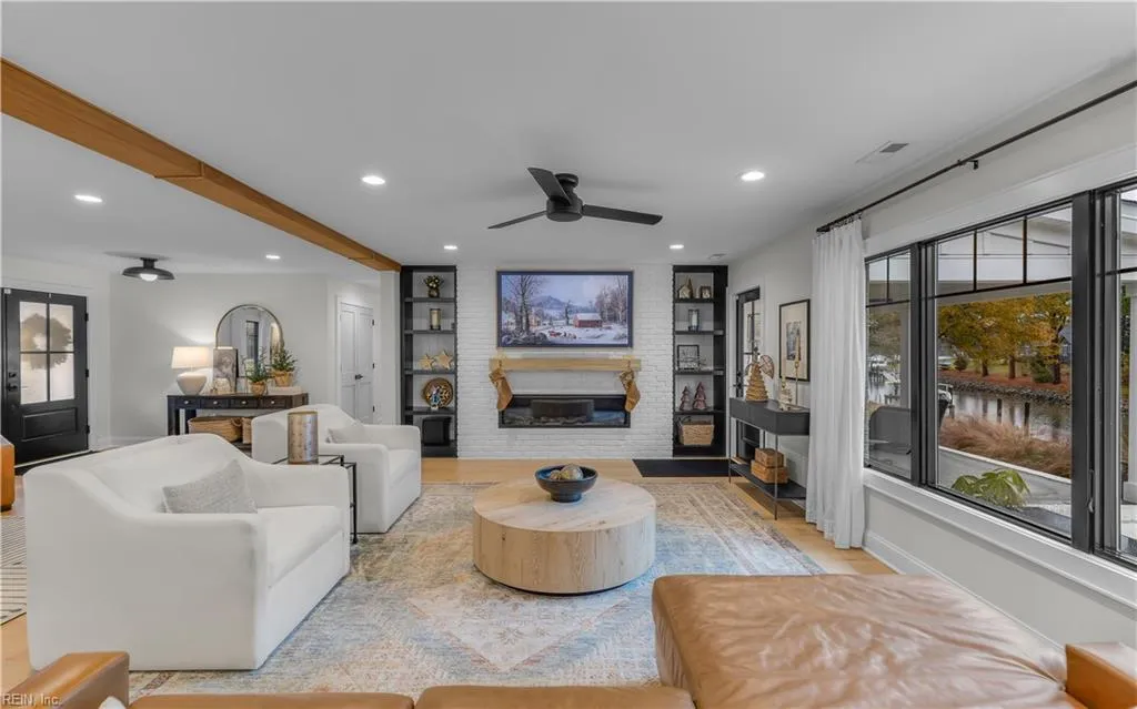 Virginia Beach, Virginia 23455, United States, 4 Bedrooms Bedrooms, ,3 BathroomsBathrooms,Residential,Active,220169