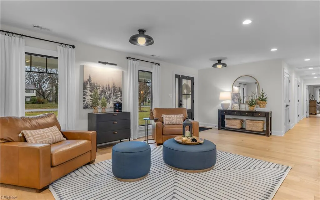 Virginia Beach, Virginia 23455, United States, 4 Bedrooms Bedrooms, ,3 BathroomsBathrooms,Residential,Active,220169