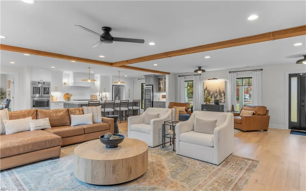 Virginia Beach, Virginia 23455, United States, 4 Bedrooms Bedrooms, ,3 BathroomsBathrooms,Residential,Active,220169