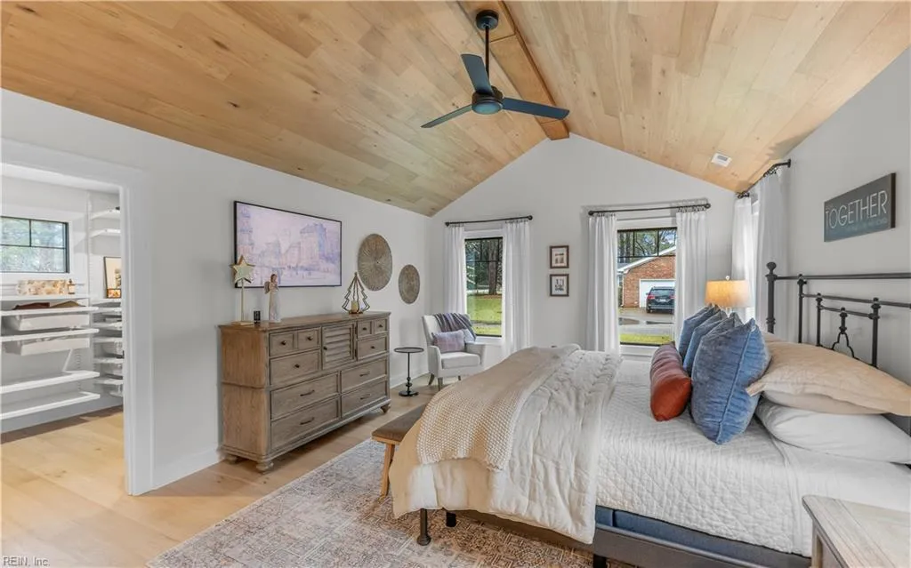 Virginia Beach, Virginia 23455, United States, 4 Bedrooms Bedrooms, ,3 BathroomsBathrooms,Residential,Active,220169