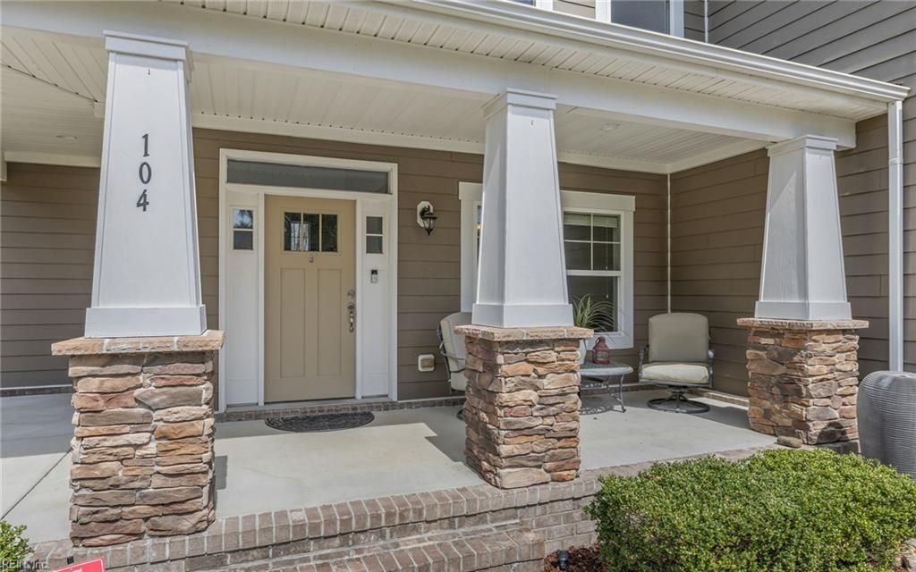 Photo of 104 Bella Drive, Chesapeake, VA 23322 (MLS # 10626974)