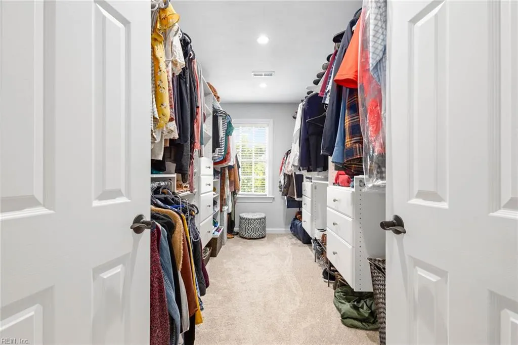 Virginia Beach, Virginia 23454, United States, 5 Bedrooms Bedrooms, ,4 BathroomsBathrooms,Residential,Active,145277