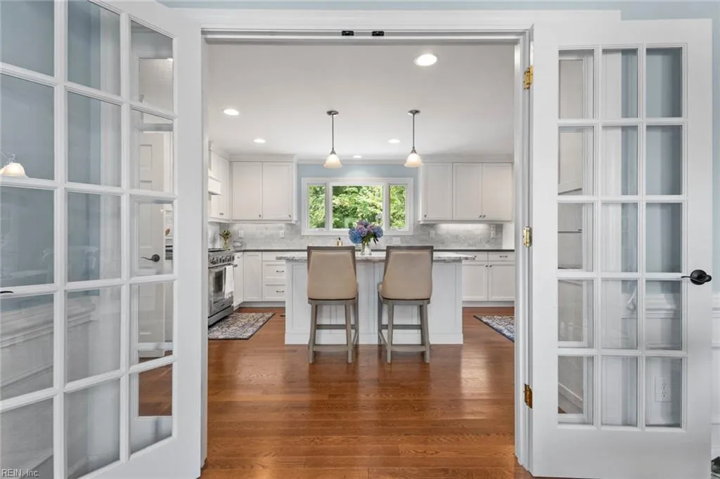 Virginia Beach, Virginia 23454, United States, 5 Bedrooms Bedrooms, ,4 BathroomsBathrooms,Residential,Active,145277