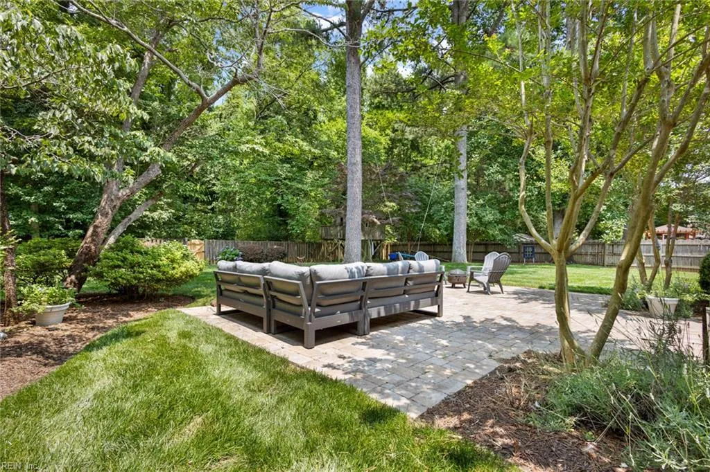 Virginia Beach, Virginia 23454, United States, 5 Bedrooms Bedrooms, ,4 BathroomsBathrooms,Residential,Active,145277