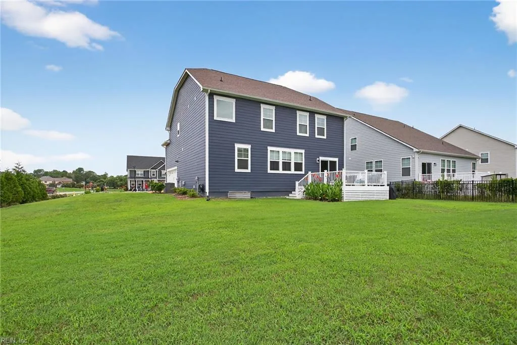 Smithfield, Virginia 23430, United States, 6 Bedrooms Bedrooms, ,4 BathroomsBathrooms,Residential,Active,174645