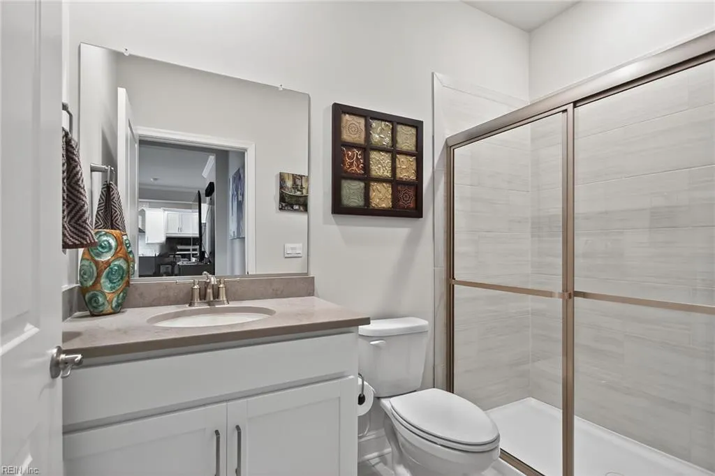 Smithfield, Virginia 23430, United States, 6 Bedrooms Bedrooms, ,4 BathroomsBathrooms,Residential,Active,174645