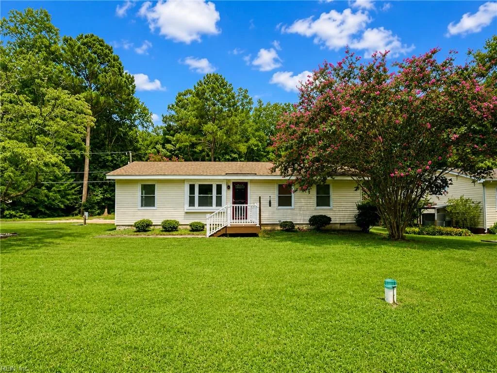 789 Coachpoint Road
