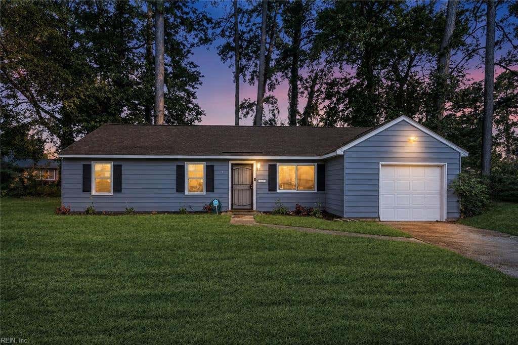Photo of 7 Red Barn Court Court, Portsmouth, VA 23703 (MLS # 10649646)