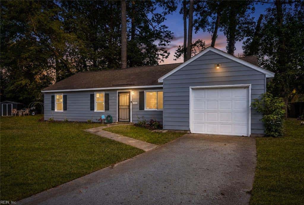 Photo of 7 Red Barn Court Court, Portsmouth, VA 23703 (MLS # 10649646)