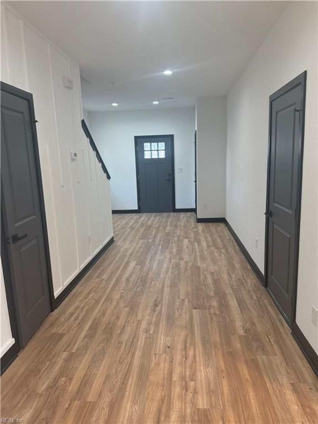 Photo of 120 E Kelly Avenue, Hampton, VA 23663 (MLS # 10614303)