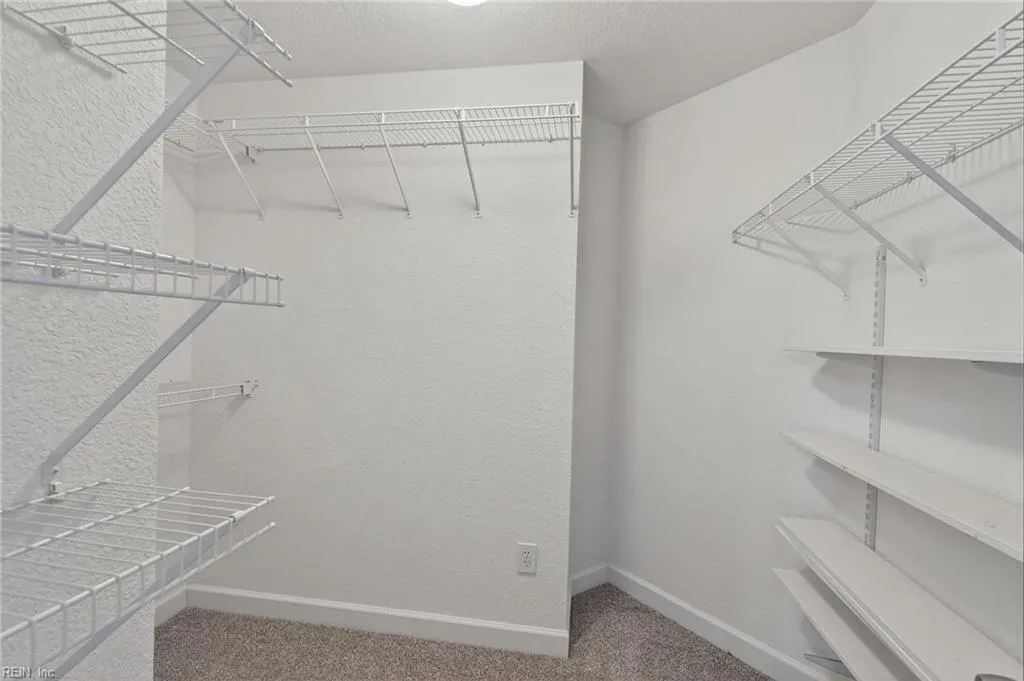 Virginia Beach, Virginia 23456, United States, 6 Bedrooms Bedrooms, ,4 BathroomsBathrooms,Residential,Active,196340