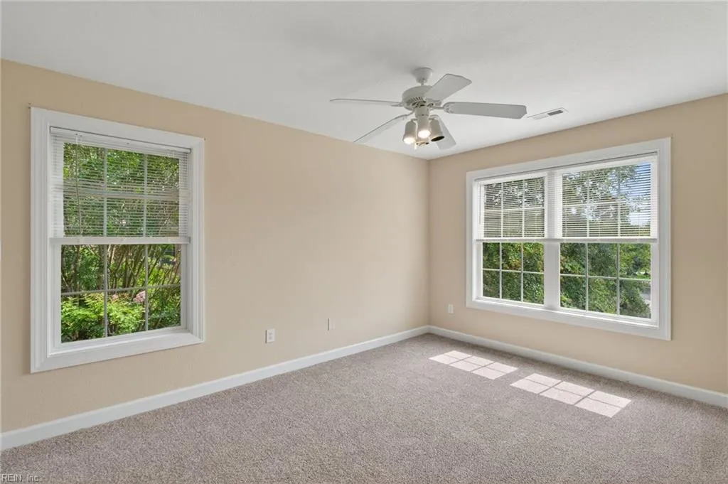 Virginia Beach, Virginia 23456, United States, 6 Bedrooms Bedrooms, ,4 BathroomsBathrooms,Residential,Active,196340