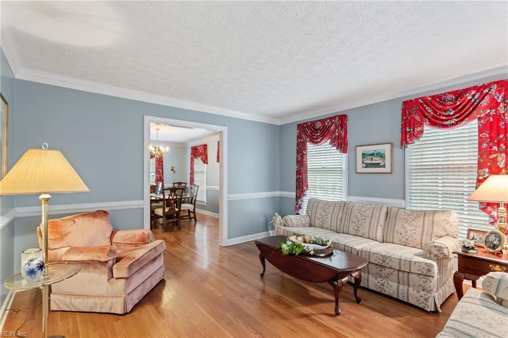 Smithfield, Virginia 23430, United States, 5 Bedrooms Bedrooms, ,4 BathroomsBathrooms,Residential,Active,89033