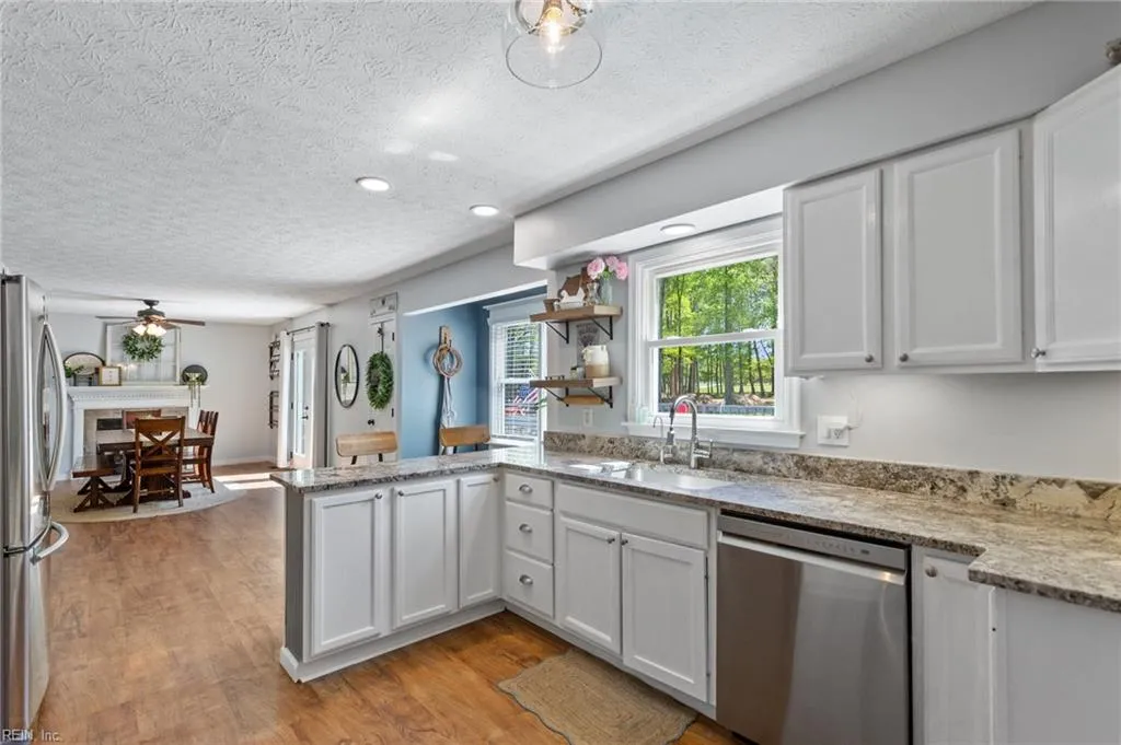 Smithfield, Virginia 23430, United States, 4 Bedrooms Bedrooms, ,3 BathroomsBathrooms,Residential,Active,113282