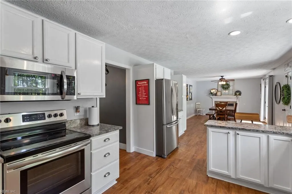 Smithfield, Virginia 23430, United States, 4 Bedrooms Bedrooms, ,3 BathroomsBathrooms,Residential,Active,113282