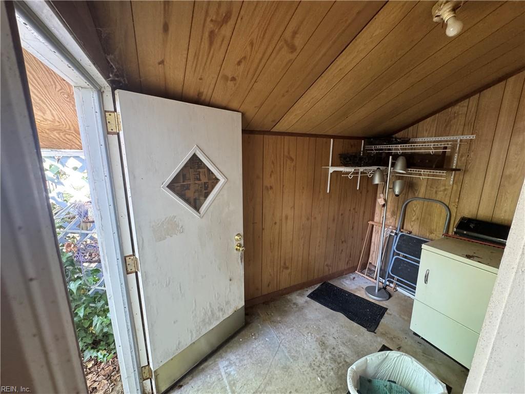 53 Phelps Cir