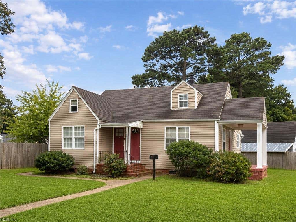 Photo of 3823 Caroline Avenue, Portsmouth, VA 23701 (MLS # 10647951)
