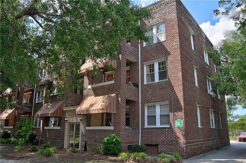Photo of 742 Washington Park PARK #C2, Norfolk, VA 23517 (MLS # 10641760)