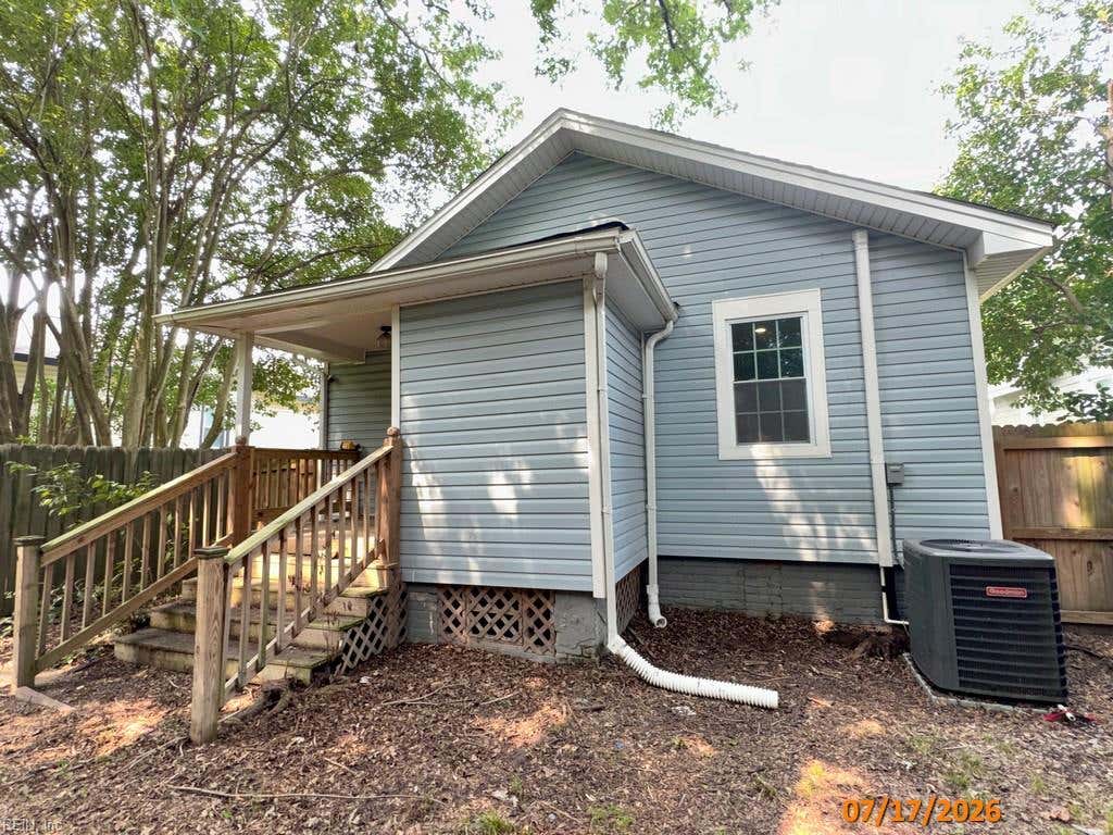 Photo of 919 Decatur Street, Chesapeake, VA 23324 (MLS # 10644864)