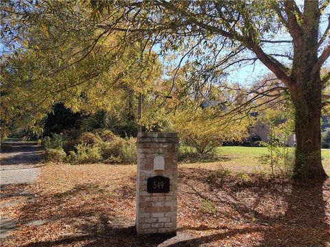 549 Old Oak Grove RD Chesapeake VA 23320