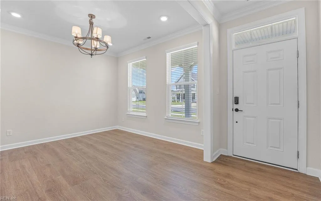 Suffolk, Virginia 23434, United States, 6 Bedrooms Bedrooms, ,4 BathroomsBathrooms,Residential,Active,187513