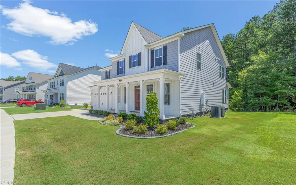 Suffolk, Virginia 23434, United States, 6 Bedrooms Bedrooms, ,4 BathroomsBathrooms,Residential,Active,187513