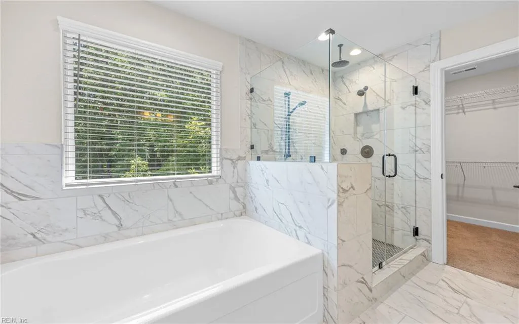 Suffolk, Virginia 23434, United States, 6 Bedrooms Bedrooms, ,4 BathroomsBathrooms,Residential,Active,187513