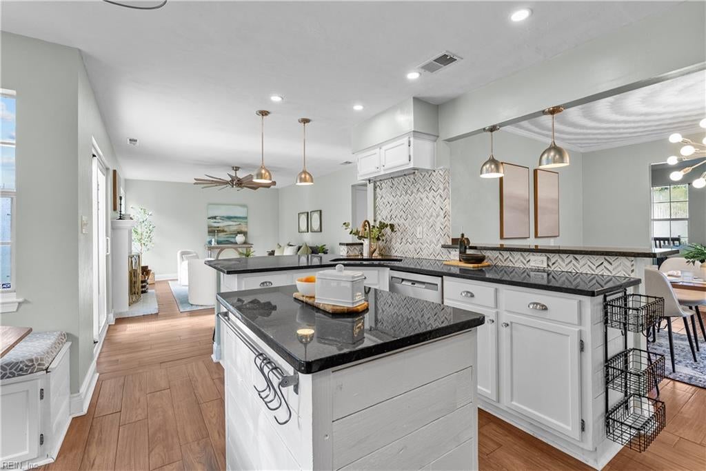Photo of 2581 Buyrn Circle, Virginia Beach, VA 23453 (MLS # 10650315)