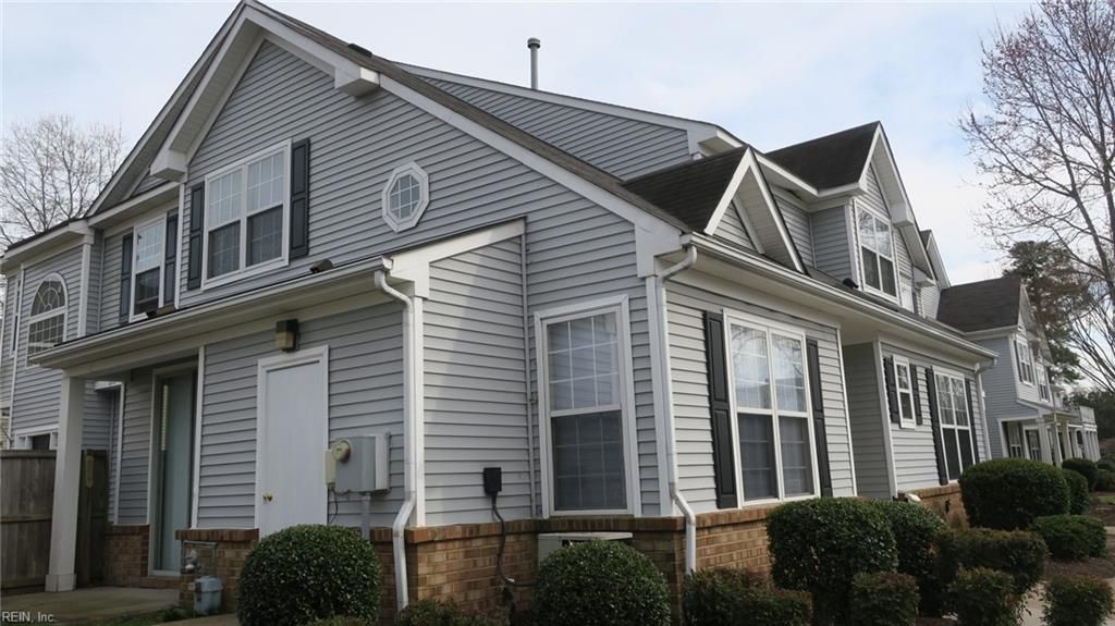 Photo of 624 Windbrook Circle, Newport News, VA 23602 (MLS # 10607556)