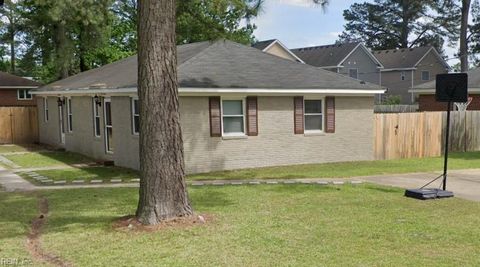 Photo of 116 S Corwood Avenue, Virginia Beach, VA 23452 (MLS # 10624678)