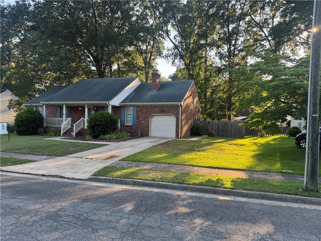 Photo of 720 Baywood Trail, Chesapeake, VA 23323 (MLS # 10641363)