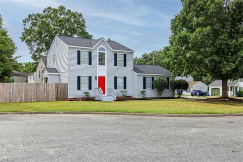 Photo of 714 Trails Lane, Newport News, VA 23608 (MLS # 10655351)