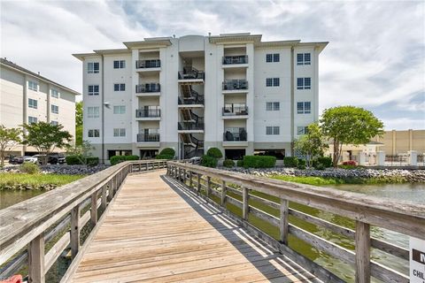 Photo of 1292 LASKIN Road #203, Virginia Beach, VA 23451 (MLS # 10630983)