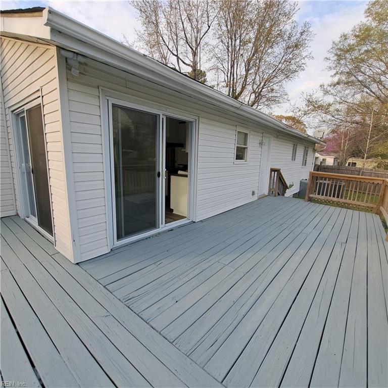 156 Burford AVE