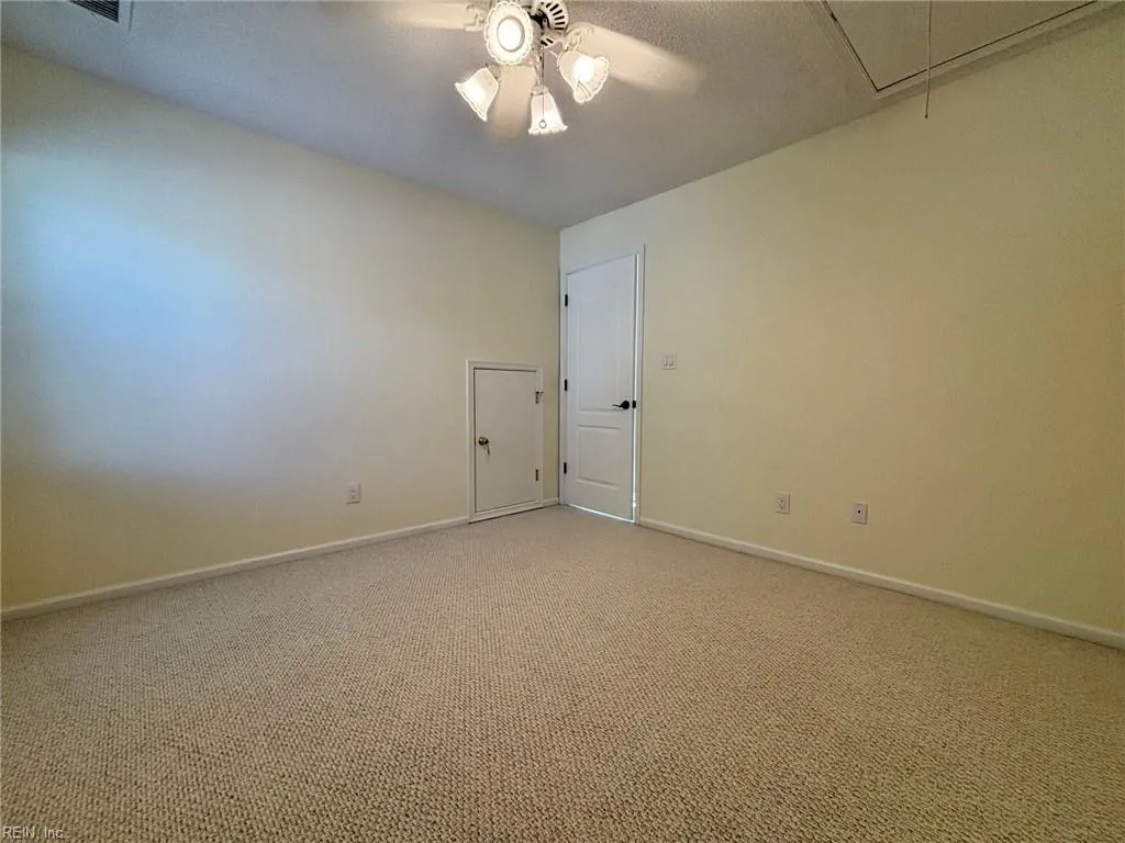 Chesapeake, Virginia 23320, United States, 3 Bedrooms Bedrooms, ,3 BathroomsBathrooms,Residential,Active,171060