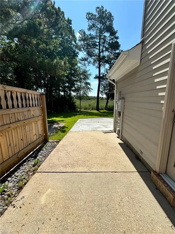 Chesapeake, Virginia 23320, United States, 3 Bedrooms Bedrooms, ,3 BathroomsBathrooms,Residential,Active,171060