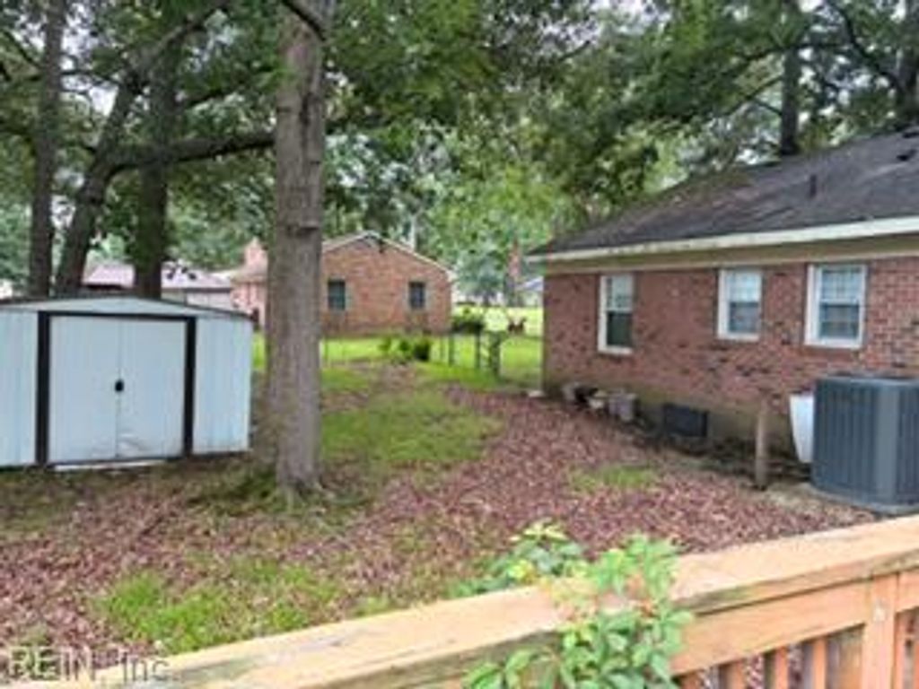 Photo of 4116 Emberhill Lane Lane, Chesapeake, VA 23321 (MLS # 10643898)