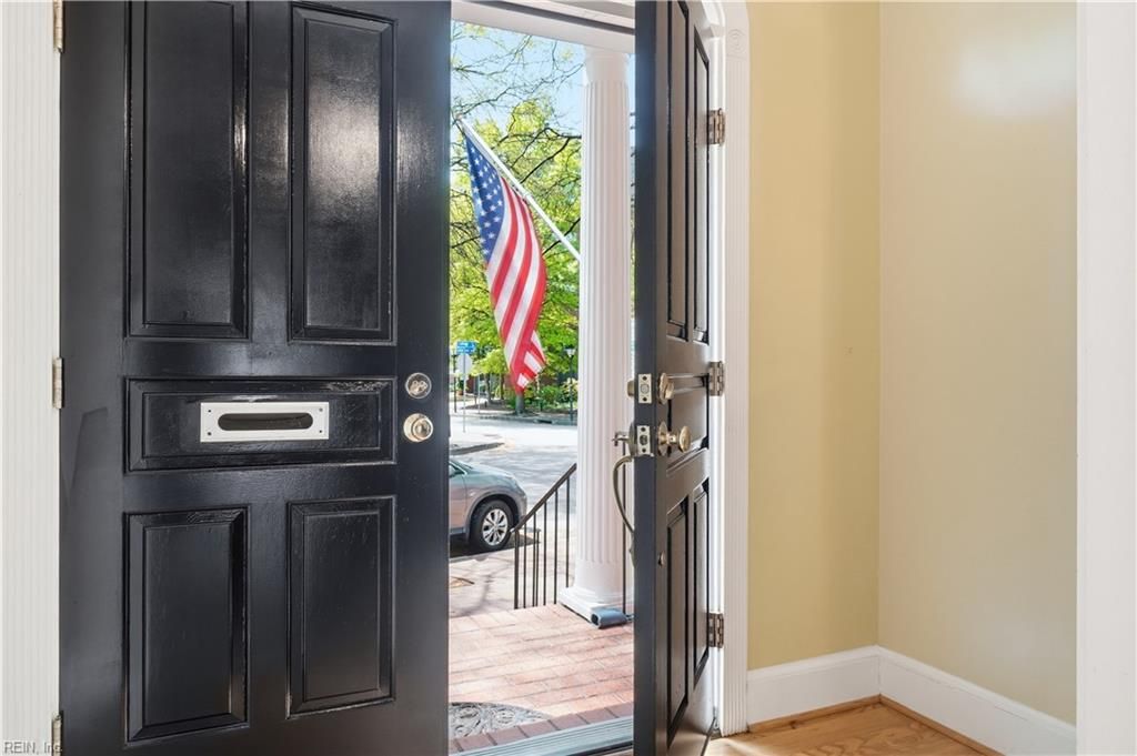 Photo of 316 College Place, Norfolk, VA 23510 (MLS # 10628694)