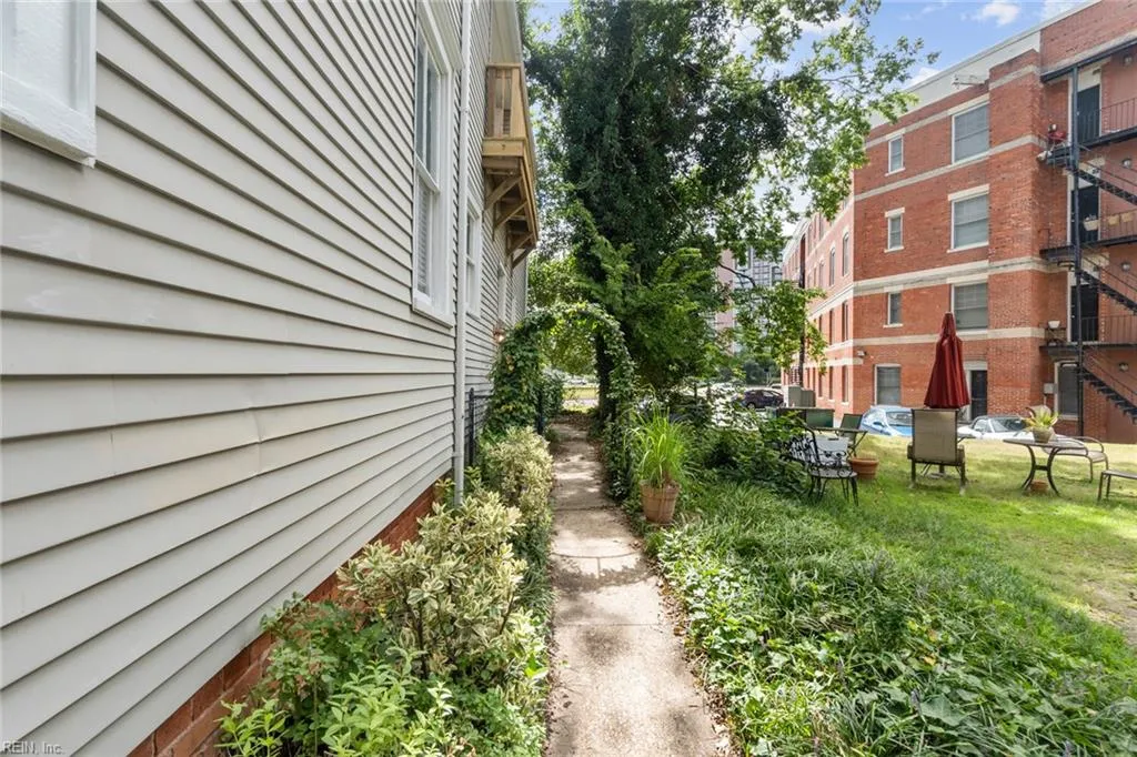 Norfolk, Virginia 23507, United States, 1 Bedroom Bedrooms, ,1 BathroomBathrooms,Residential,Active,201871