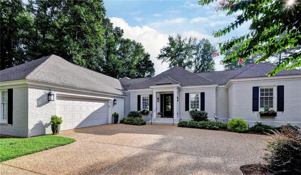 109 Pinehurst RD