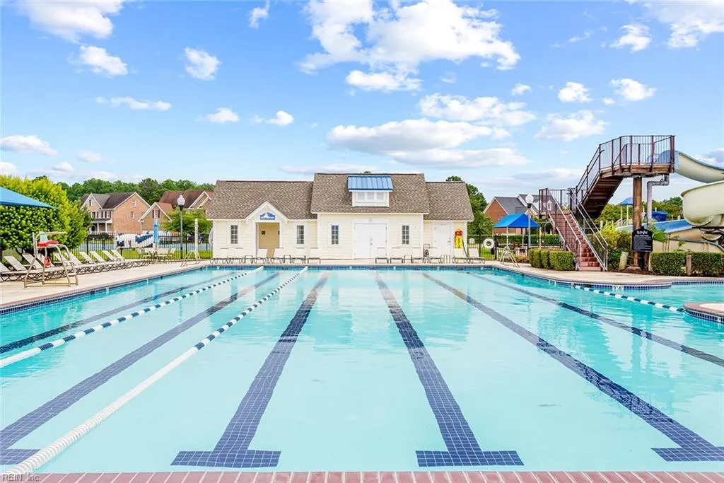 Suffolk, Virginia 23435, United States, 4 Bedrooms Bedrooms, ,3 BathroomsBathrooms,Residential,Pending,12359