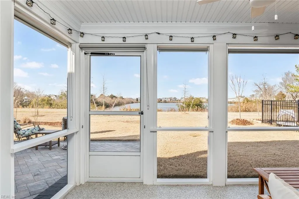 Suffolk, Virginia 23435, United States, 4 Bedrooms Bedrooms, ,3 BathroomsBathrooms,Residential,Pending,12359