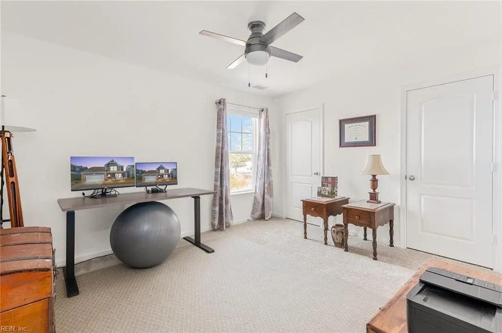 Suffolk, Virginia 23435, United States, 4 Bedrooms Bedrooms, ,3 BathroomsBathrooms,Residential,Pending,12359